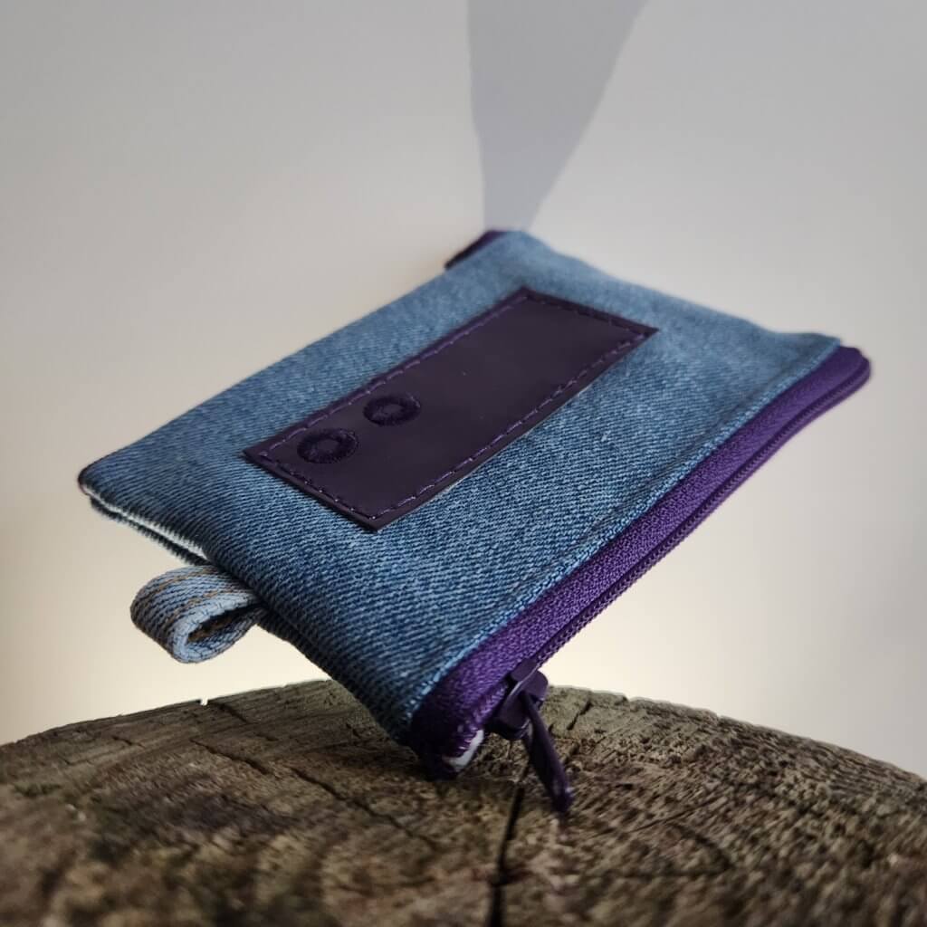 zweiBAG OO - lila auf Jeansstoff