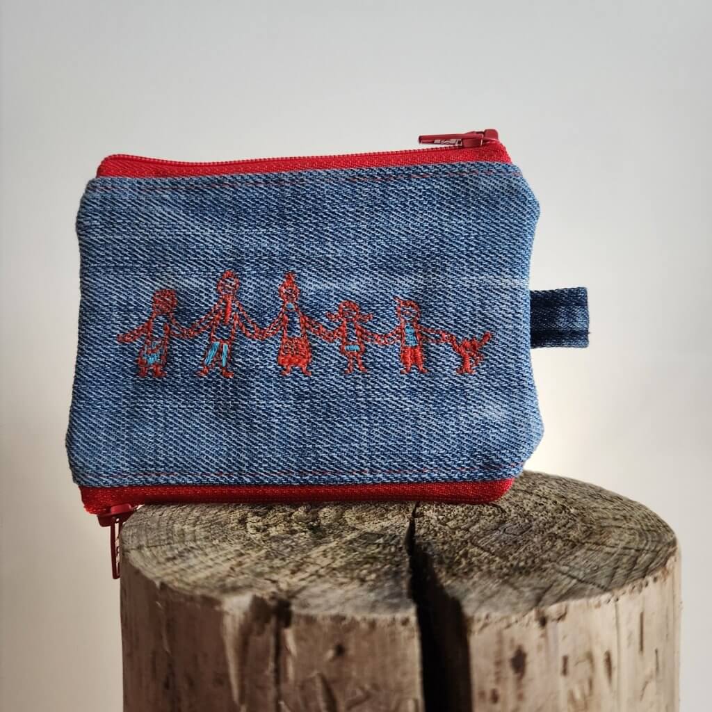 zweiBAG FAMILIE - Jeansstoff mit rotem Zipp