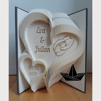 Hochzeitsherz geschwungen - gefaltetes Buch