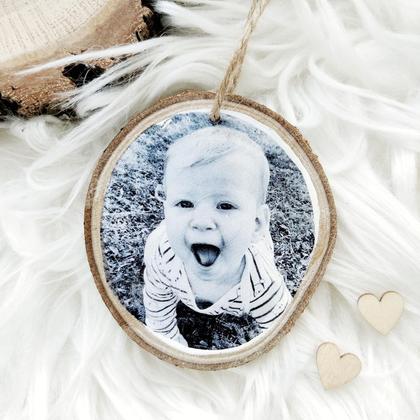 Baby Fotoanhänger - personalisiert - Geschenk zur Geburt oder Taufe