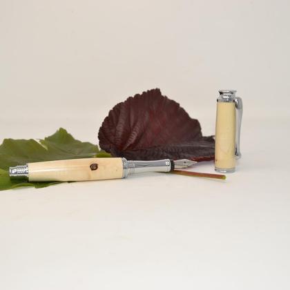 Holz Füller Füllfeder aus Holz Pen Ahorn handmade Unikat Geschenk