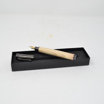 Holz Füller Füllfeder Füllfederhalter Esche Magnetverschluss handmade