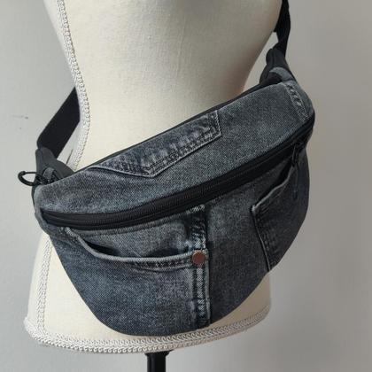 Crossbody Bag aus Jeans - black&white