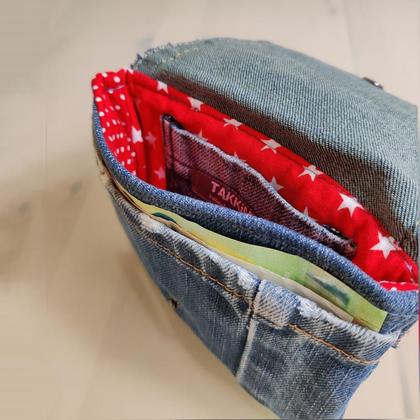 Upcycled Patchwork Jeans Geldbörse - rot