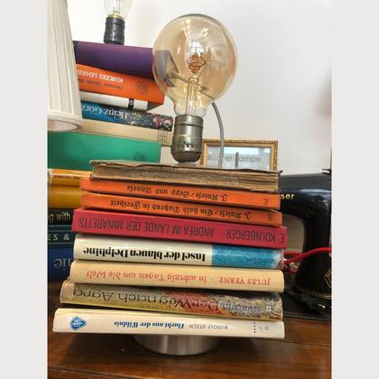 Bücherlampe - Bücherturm klein Dämmerstunde